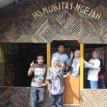 Bersama Komunitas Ngejah, Saatnya Bangun Literasi dari Kampung Sendiri