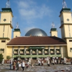 5 Rekomendasi Masjid untuk Shalat Tarawih di Garut