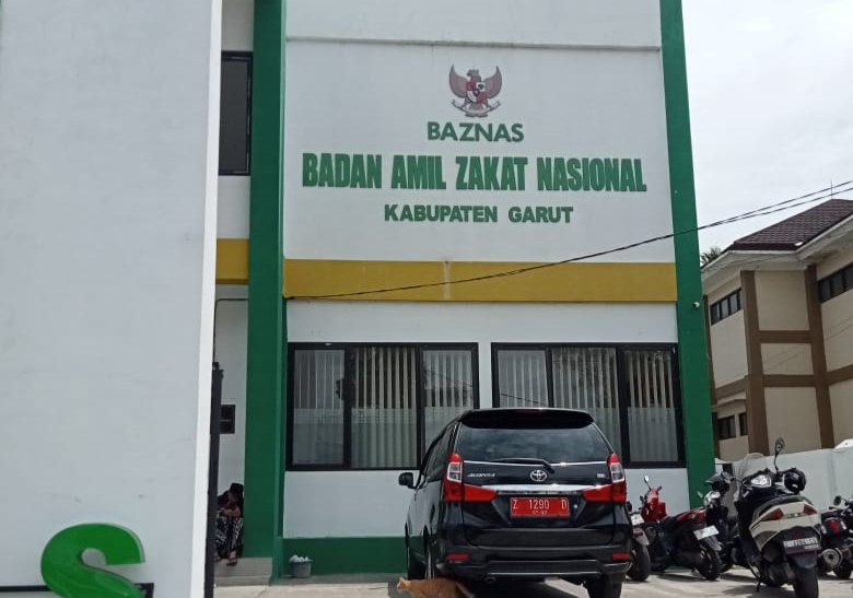 Tradisi Zakat di Garut dan 5 Tempat Terpercaya untuk Menunaikannya