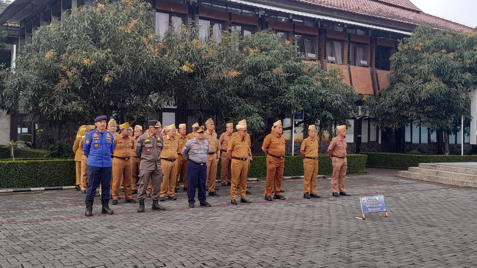 Ayo Tetap Bekerja dan Jaga Konsistensi