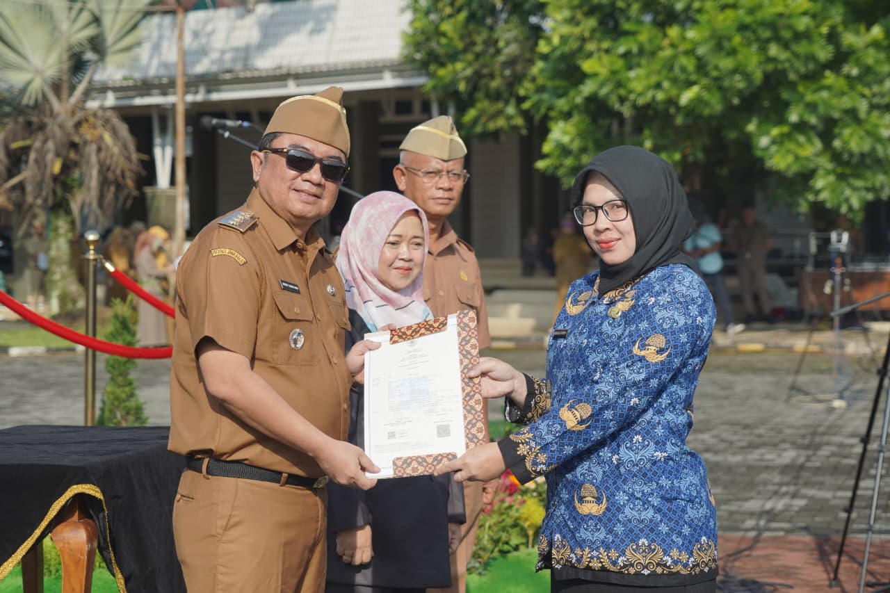 Bupati Garut Lantik PNS Baru, Jaga Integritas dan Semangat Melayani